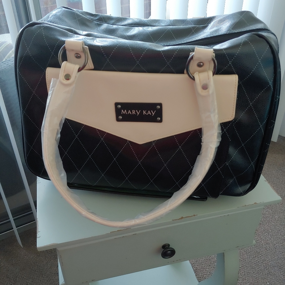 Large quilted style bag